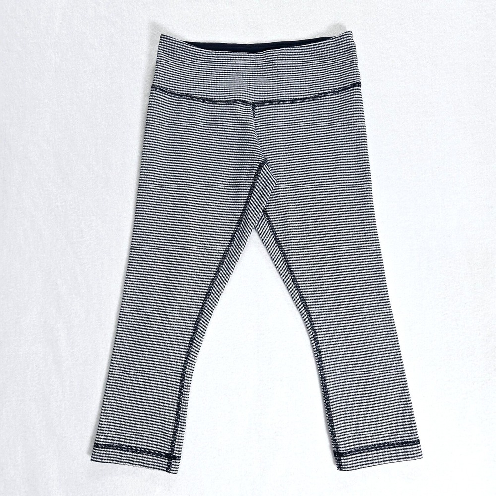 Lululemon Leggings‎ Size 4 Womens Cropped Striped Waist 22in Inseam 19in Gray